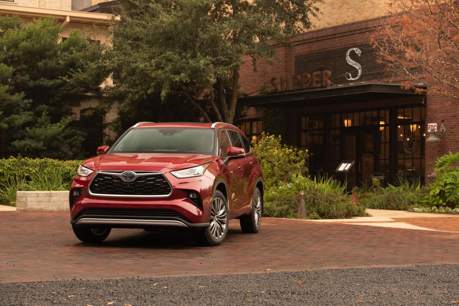  Toyota Highlander Hybrid Platinum AWD 2019 года  (фото 5 из 67)